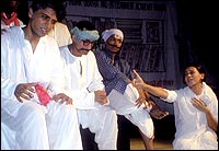 AURAT AAJ KE AAINE MEIN: A TRIBUTE TO THE LEGEND MUNSHI PREM CHAND ... AURAT AAJ KE AAINE MEIN: A TRIBUTE TO THE LEGEND MUNSHI PREM CHAND ...