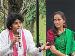Sameera Iyengar and Sanjna Kapoor at the Junoon Press Conference in Horniman Circle Garden