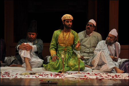 AAKHRI SHAMA