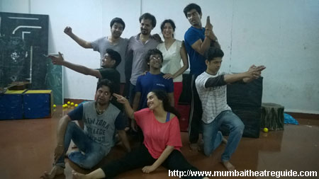 JAMES AUR EK GIANT PEACH Hindi Play/Drama - www.MumbaiTheatreGuide.com