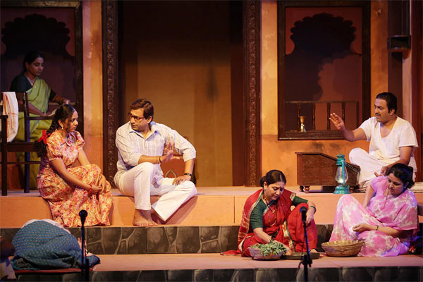 hamidabaichi kothi marathi drama hamidabaichi kothi marathi drama
