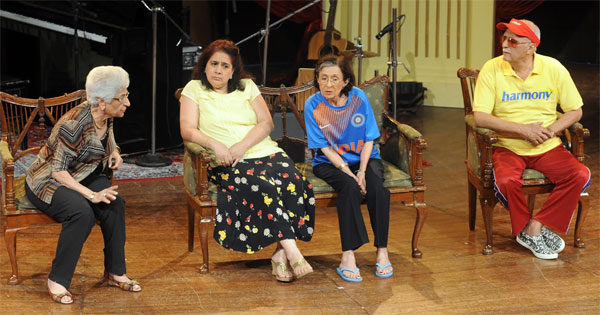Moti Antia, Jasmin Siganporia, Ruby Patel and Bomi Dotiwala in a hilarious sketch on Parsi women watching a cricket match